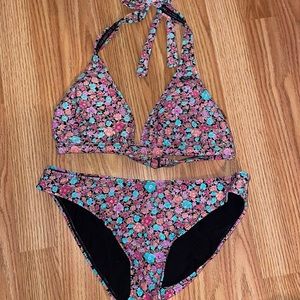 Roxy floral bikini